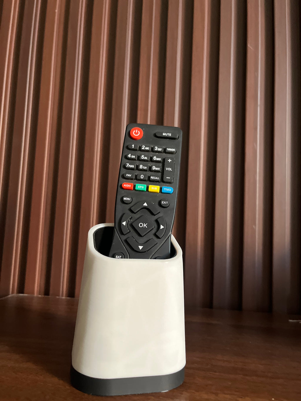 Dock Remote Stand™